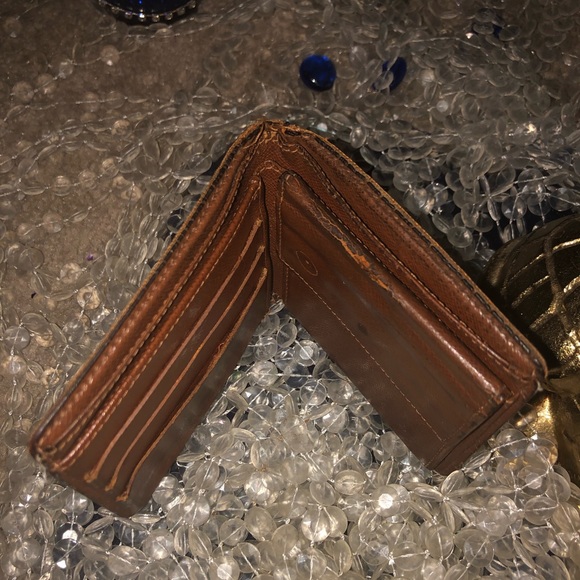 Louis Vuitton bifold wallet - Picture 3 of 12
